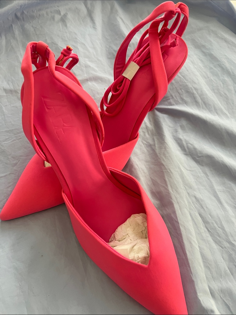 Zara Limited Edition Women's Pointed-Toe Ankle Tie Heels in Hot Pink